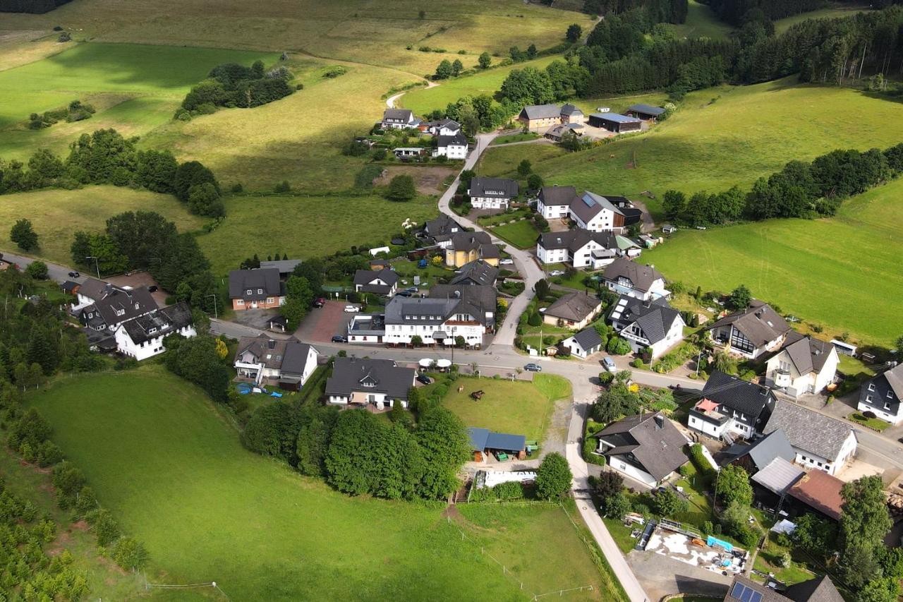 Landhaus Lenneper-Fuehrt Kirchhundem Bagian luar foto